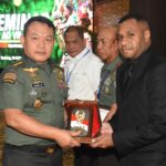 Selaku Wakil Kepala Staf Angakatan melaksanakan seminar ke VII tahun 2023 dengan tema Strategi Penyelesaian Permasalah Konflik Papua.